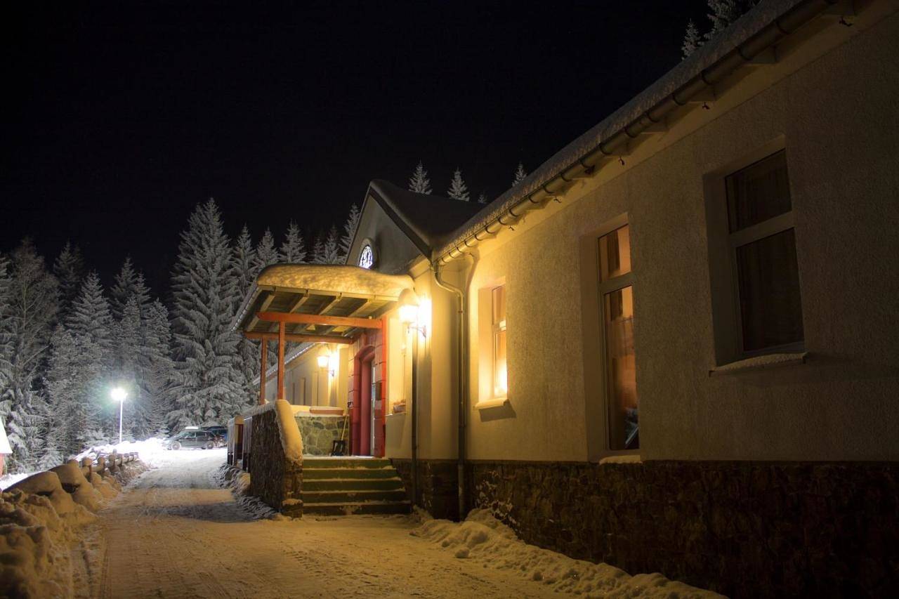 Ganze Wohnung, Erzgebirgsidyll Breitenbrunn Ferienwohnung in Breitenbrunn / Erzgebirge, Erzgebirge