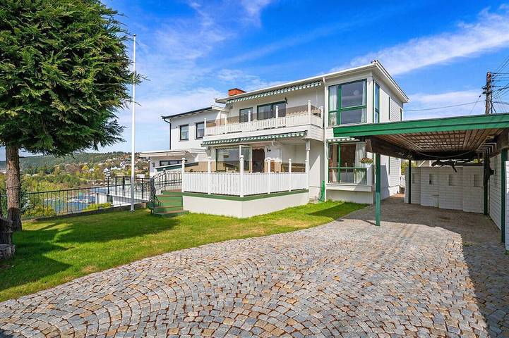 Villa für 9 Personen
