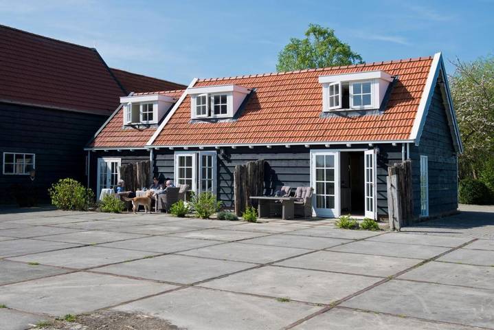 Ferienhaus für 3 Personen, mit Terrasse und Garten sowie Ausblick in Middelburg