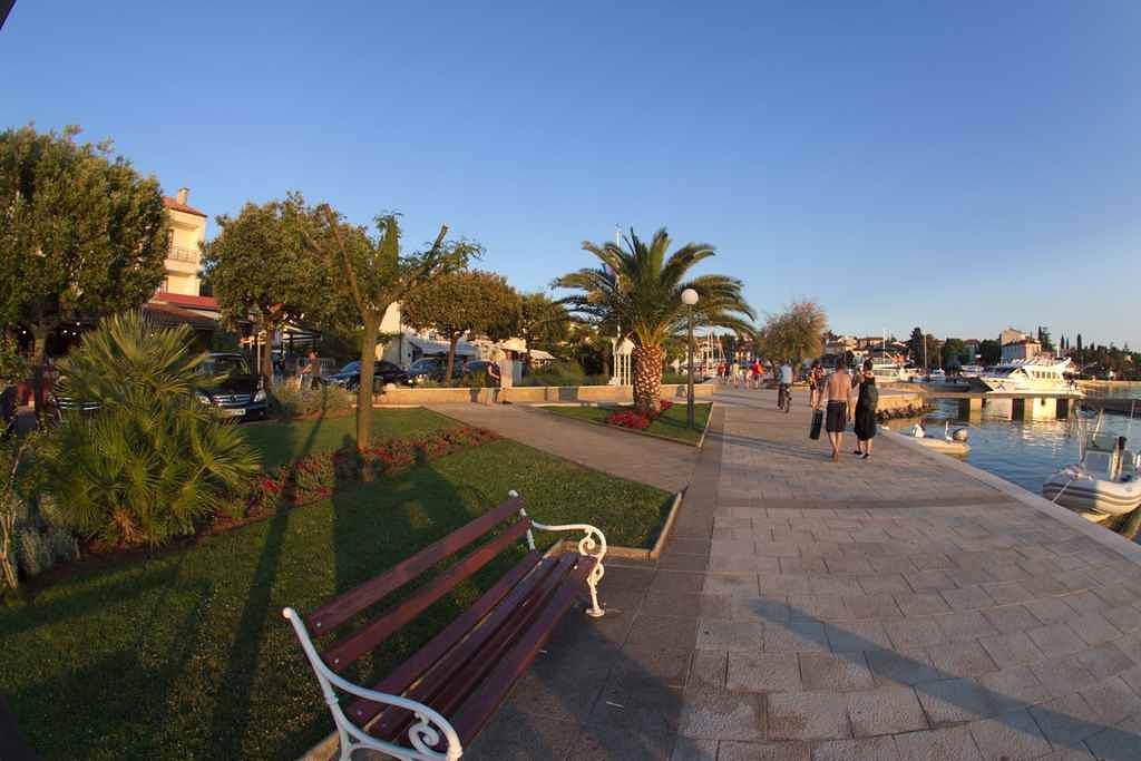 Ganze Ferienwohnung, Ferienwohnung mit Geschirrspüler  in Malinska, Krk