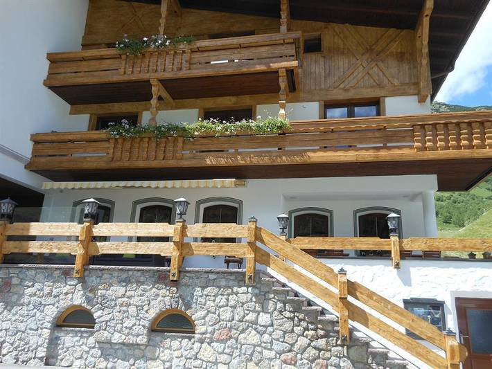 Hôtel, avec Terrasse et Jardin ainsi que Sauna et Vue à Galtür