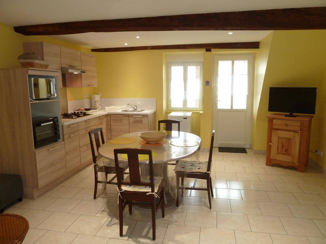 Gîte für 4 Personen mit Garten in Saint-Martin-du-Tartre, Region Chalon-sur-Saône