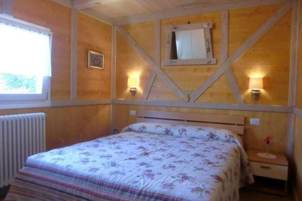Freistehendes Haus mit eingezäuntem Privatgarten in Pur (Ledro), Ledro