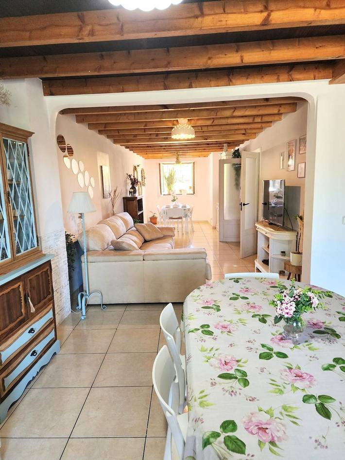 Casa Rural La Esmeralda in Hornedo, Entrambasaguas