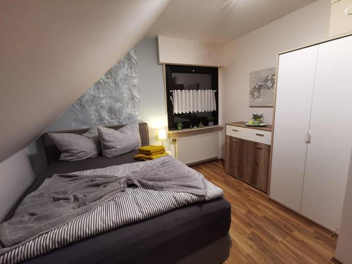 Ferienwohnung für 4 Personen, mit Ausblick in Hennef