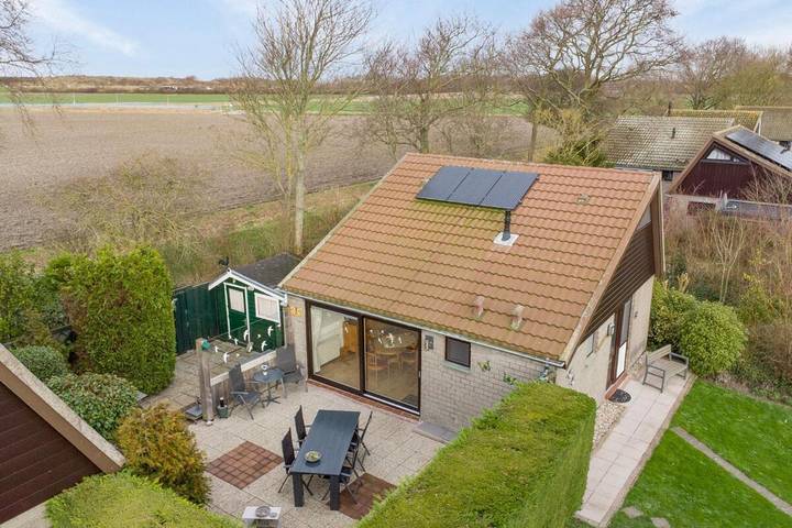Ferienhaus für 4 Personen, mit Terrasse und Garten in Ellemeet