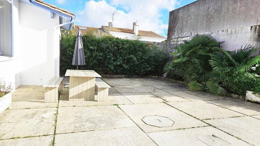 Villa pour 8 personnes, avec terrasse, animaux acceptés à Royan - 2