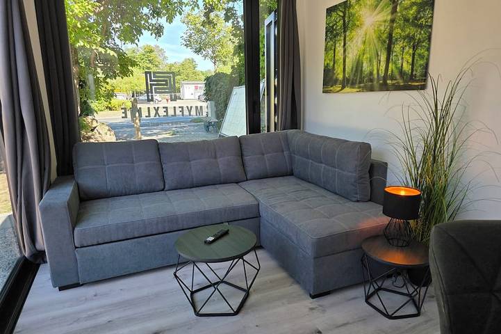 Ganze Wohnung, MYFLEXLiFE Panorama Suite Comfort | Klimaanlage | Garten | modern | Parkplatz in Frankenalb