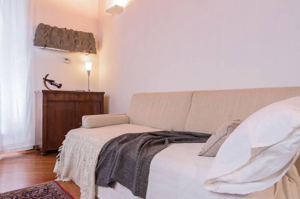 Entire apartment, Brera Anfiteatro Apartment in Milan, Milan Province