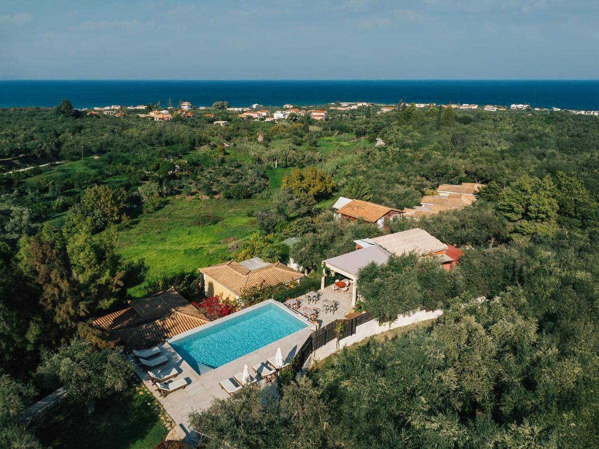 Ilyessa Cottages in Ψαρού, Αλυκές