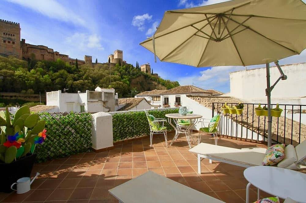 Ganze Wohnung, Inside Apartment Paseo De Los Tristes Atico in Granada, Granada Provinz