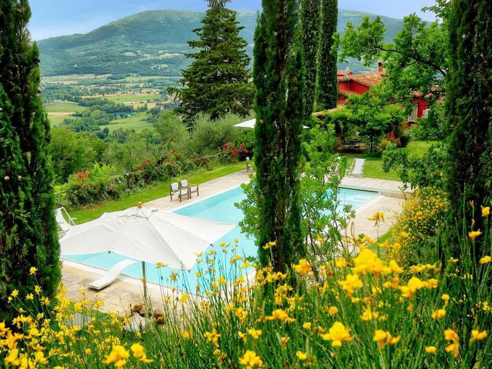 Villa per 10 persone, con piscina e balcone nonché idromassaggio, con animali domestici a Perugia