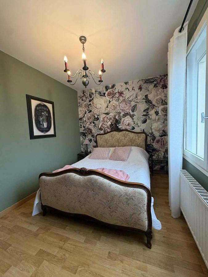 Gîte pour 2 personnes, avec Terrasse et Jardin à Bazoches-sur-Hoëne
