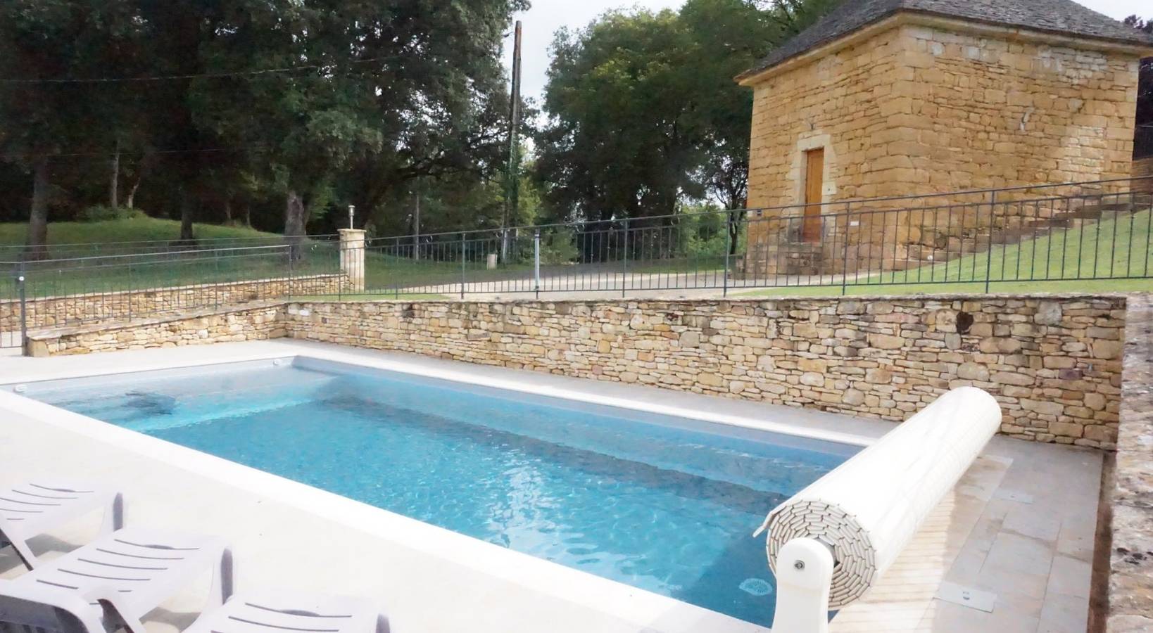 Gite Pigeonnier, piscine chauffée privée Sarlat-Rocamadour in Prats-de-Carlux, Périgord Noir