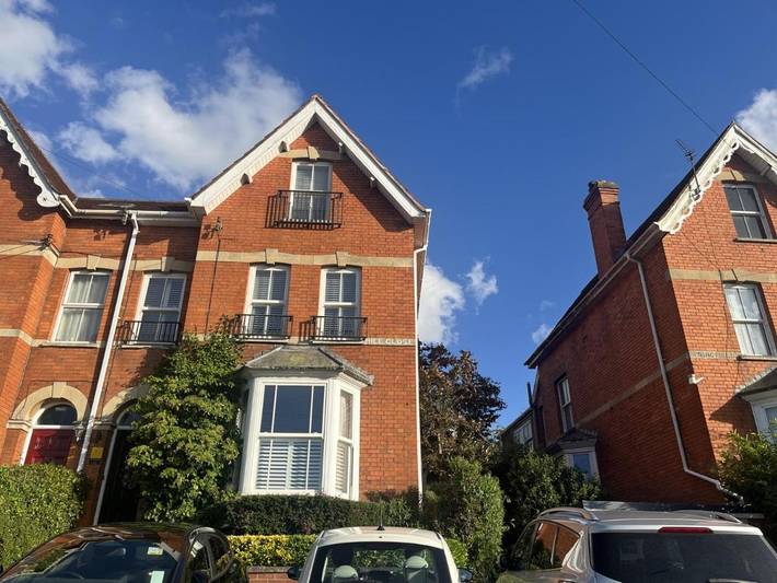 B&b for 2 people, with view and garden in Glastonbury