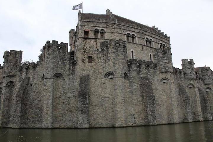 Location de vacances pour 5 personnes, avec jardin et vue à Aalter - 4