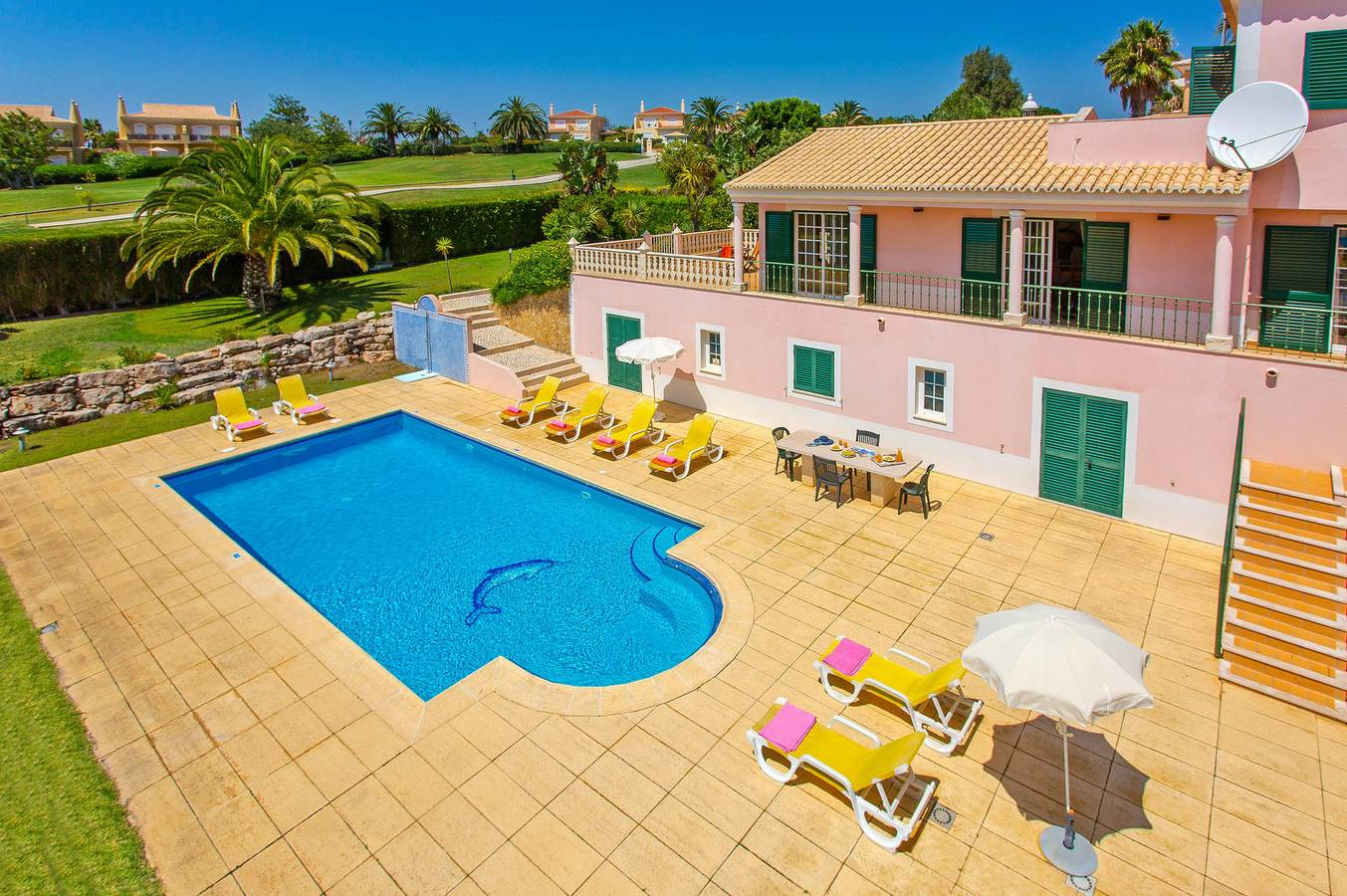 Villa Daisy by Villa Plus in Santa Maria, São Gonçalo de Lagos