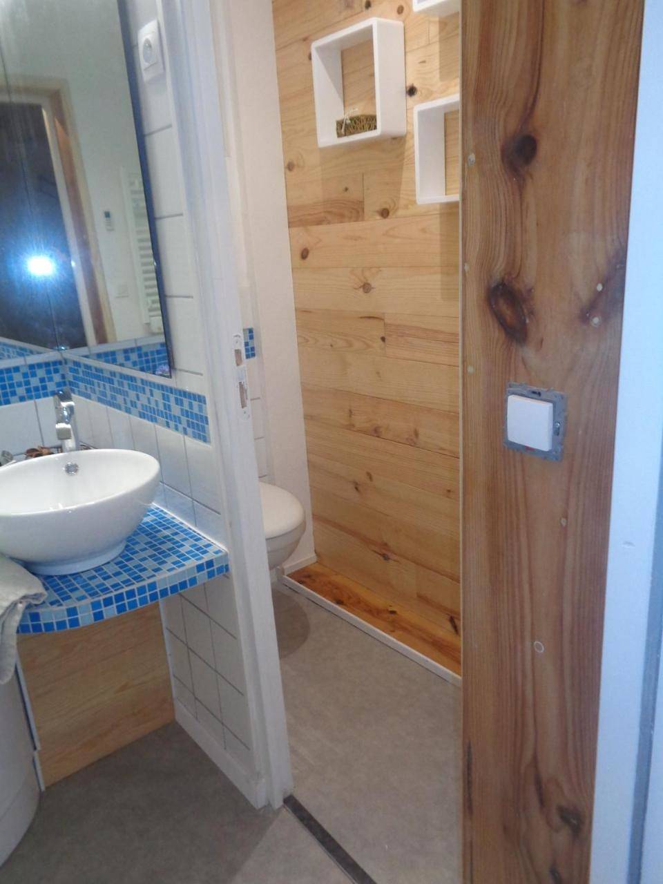 Double Room with Private Bathroom in Lanvéoc, Iroise