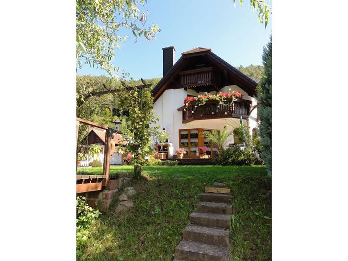 Haus Winterberg || Erfweiler in Erfweiler, Landkreis Südwestpfalz