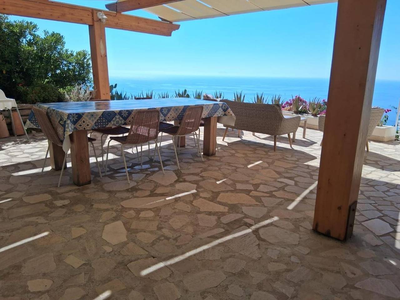 Villa 'Bella Vista' con vistas al mar, Wi-Fi y aire acondicionado in Zambrone, Provincia de Vibo Valentia