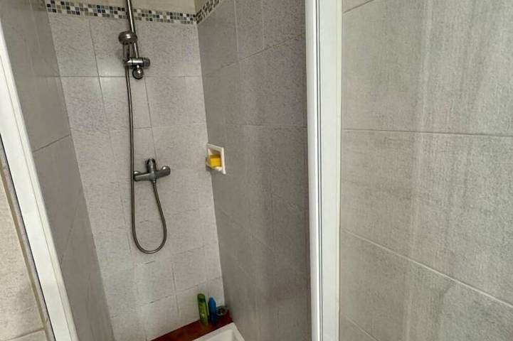 Location de vacances pour 6 personnes, avec jardin à Camurac - 4