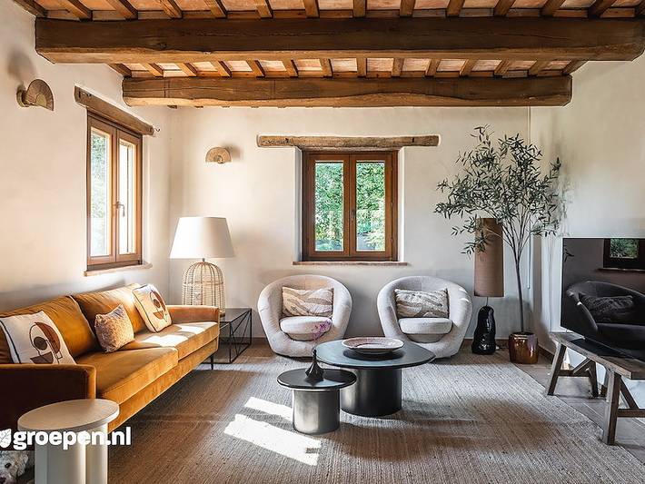 Casa vacanza per 14 persone con idromassaggio in Massa Fermana, Provincia di Fermo