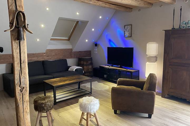 Maison de vacances pour 11 personnes, avec piscine et jacuzzi, animaux acceptés - 1