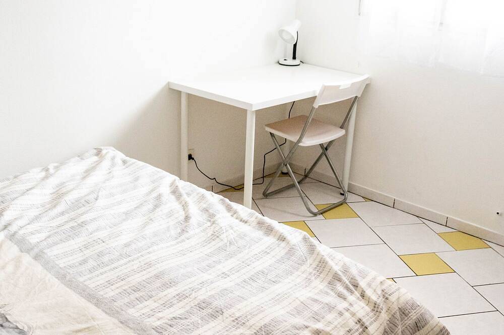 Apartamento entero, T2 acogedor cerca de París, aeropuerto Cdg, Disney in Clichy-sous-Bois, Sena-Saint Denis