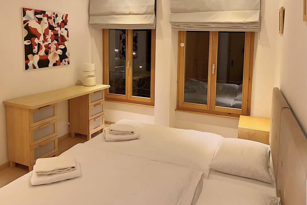 Ganze Wohnung, Luxuriöse 3-Bett-Wohnung, Panoramablick auf die Berge, 5 * Spa-Einrichtungen - in Château-d' Oex, Waadt