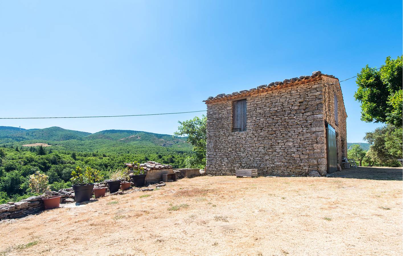 Gemütliche Wohnung in der Nähe des Stadtzentrums von Saignon in Saignon, Regionaler Naturpark Luberon