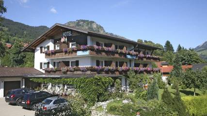 Studio für 3 Personen, mit Garten und Balkon in Vorderhindelang