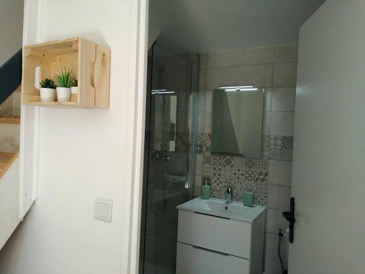 Gîte pour 4 personnes, avec piscine et jardin à Vic-la-Gardiole - 4