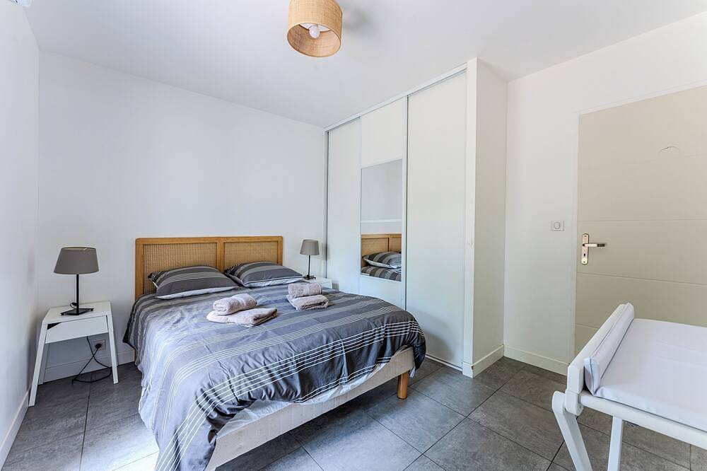 Beautiful wooden house with terrace and large garden - Bassin d'Arcachon in Arès, Arcachon region