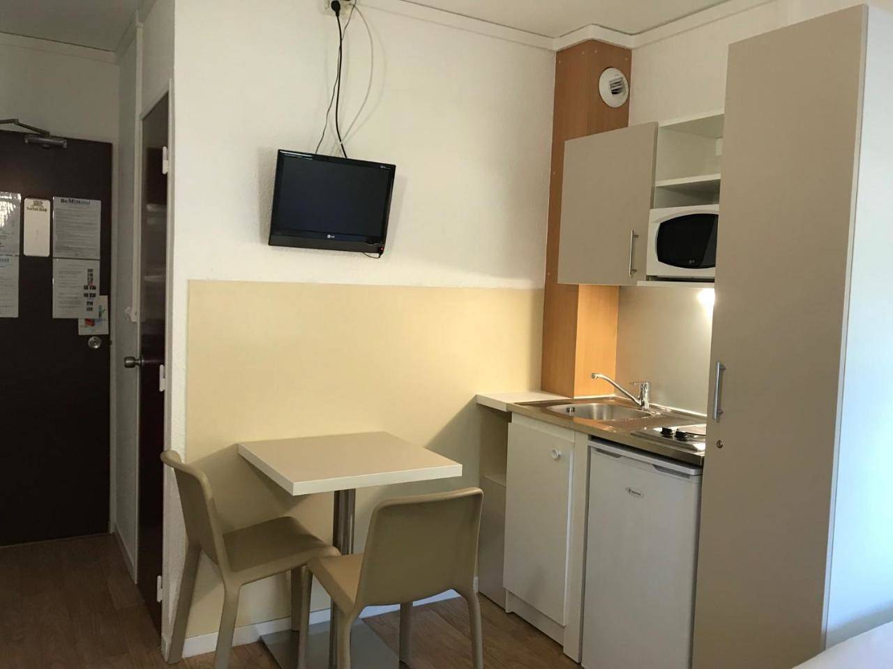 Double Room - Disability Access in Évreux, Région d'Évreux