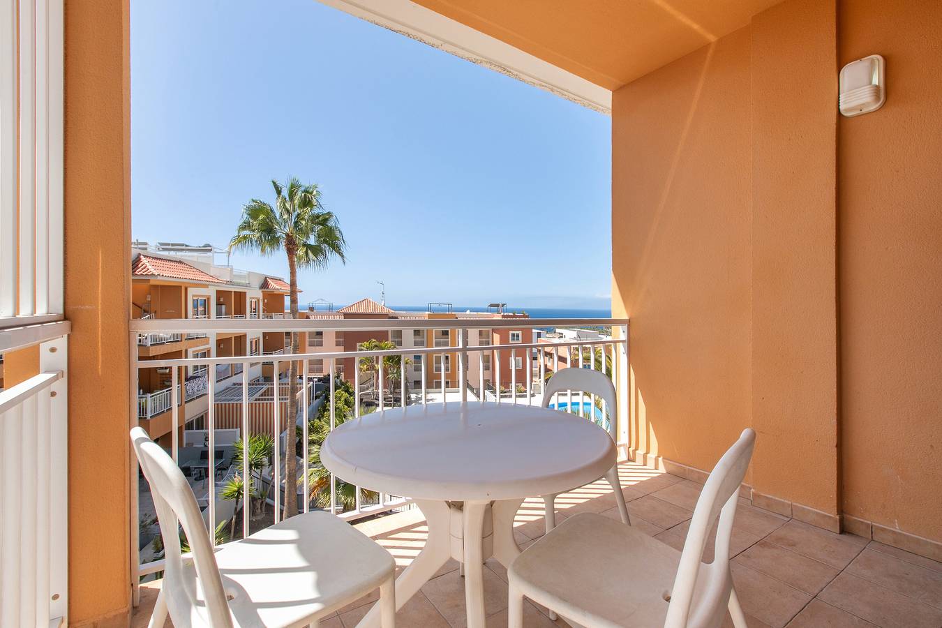 Ganze Wohnung, Penthouse 'Callao Penthouse' für Urlaub mit Balkon und Wlan in Callao Salvaje, Adeje