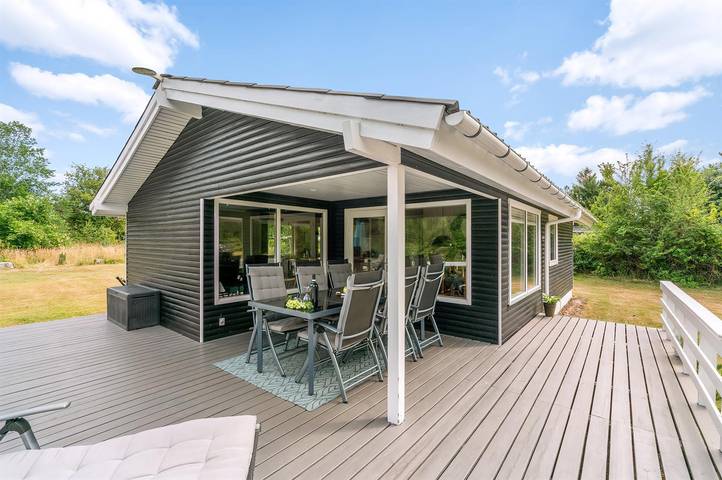 Beautiful home in Humble w/ Wifi and 3 Bedrooms in Humble, Langeland