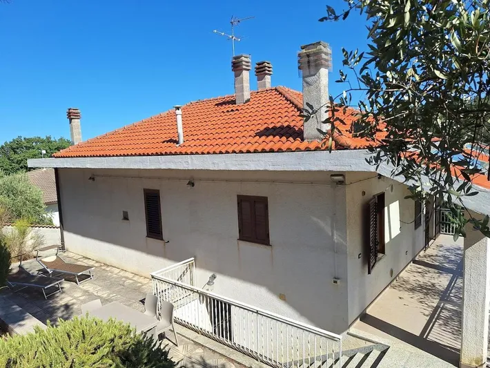 Villa per 4 persone, con giardino e panorama nonché balcone - 1
