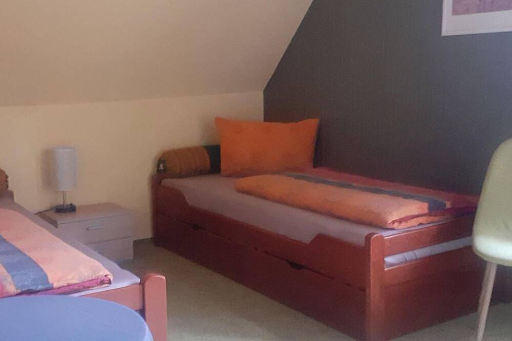 Ganze Wohnung, Ferienwohnungen im Harz - Ferienwohnung Og - Ferienwohnungen im Harz - Herr in Altenbrak, Thale