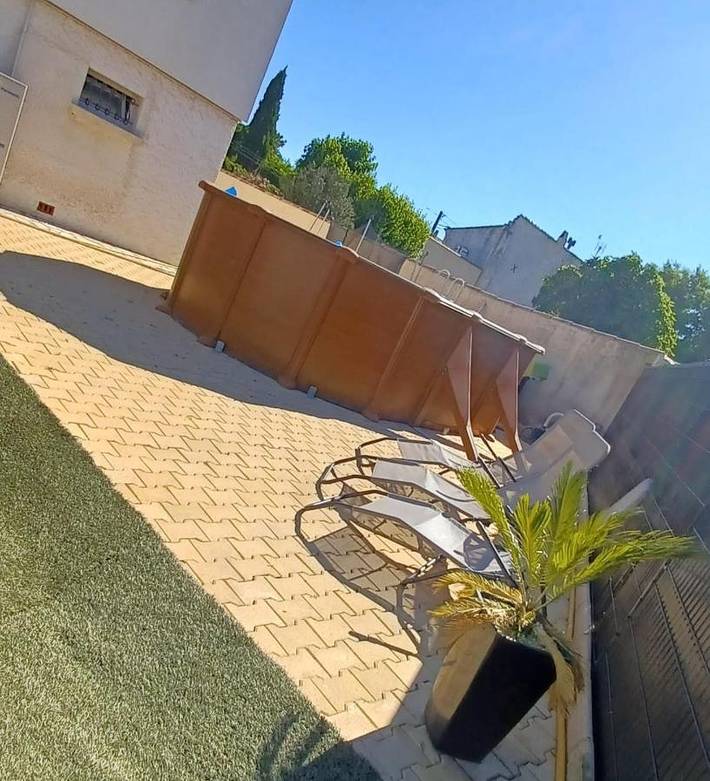 Location de vacances pour 7 personnes, avec piscine et terrasse à Redessan - 3