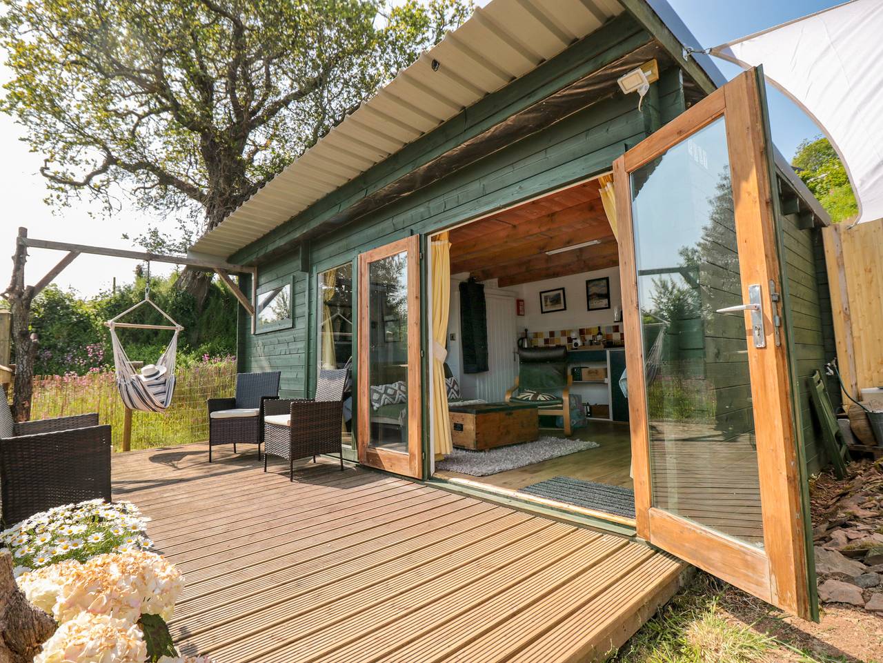 Dart View Hideout in Totnes, Devon