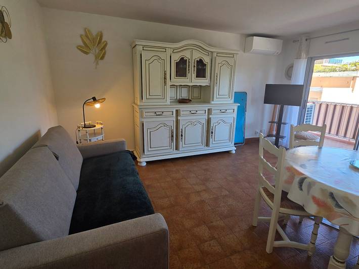 Gîte pour 4 personnes, avec terrasse, animaux acceptés dans Plage De La Croisette Sainte Maxime - 3