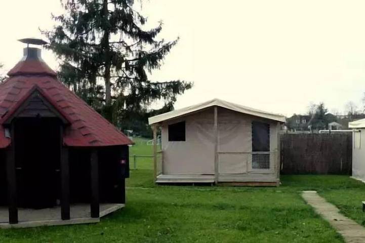 Mobil home pour 4 personnes à Verteillac