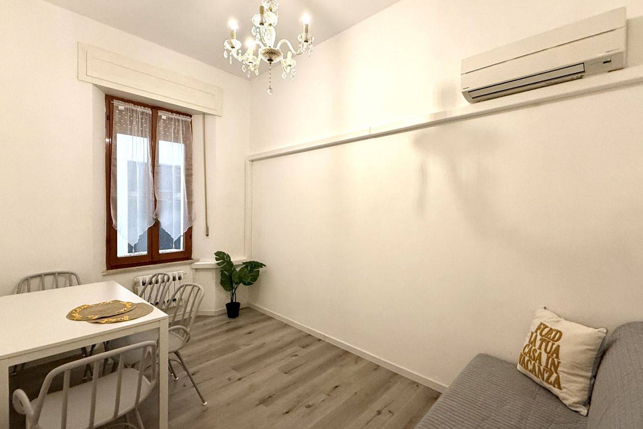 Ganze Wohnung, A42 - Ancona, two-room apartment in the center in Ancona, Riviera del Conero