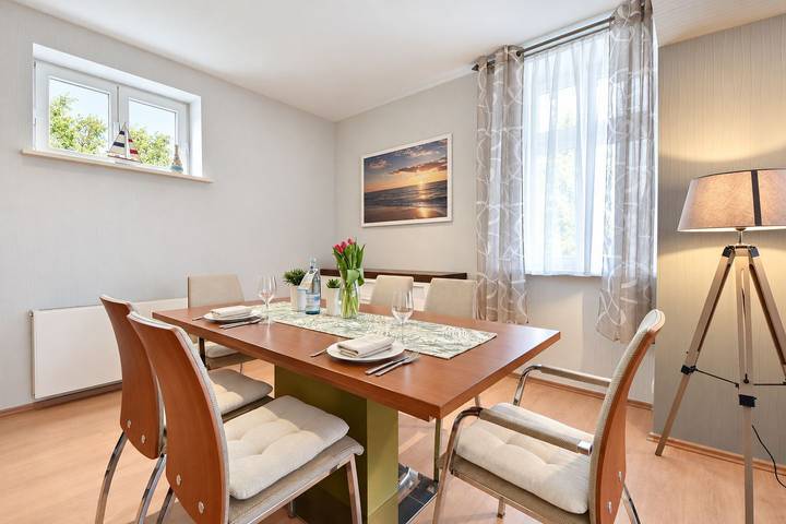 Apartamento entero, Villa Meeresblick 05 - liebevoll neugestaltet und hergerichtet in Seebad Heringsdorf, Heringsdorf