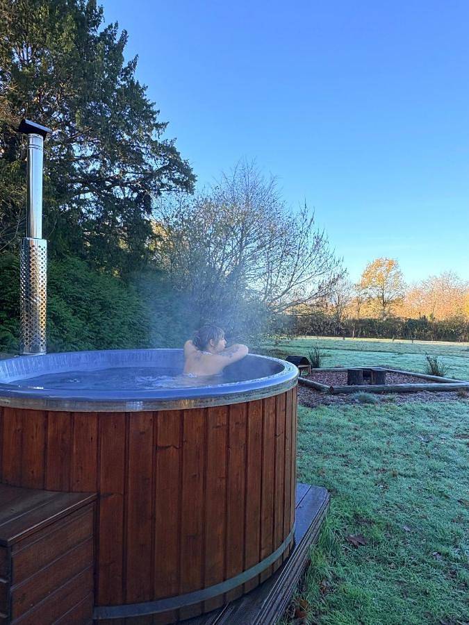 Gîte pour 2 personnes, avec jardin et vue à Saint-Christophe-sur-Condé - 2