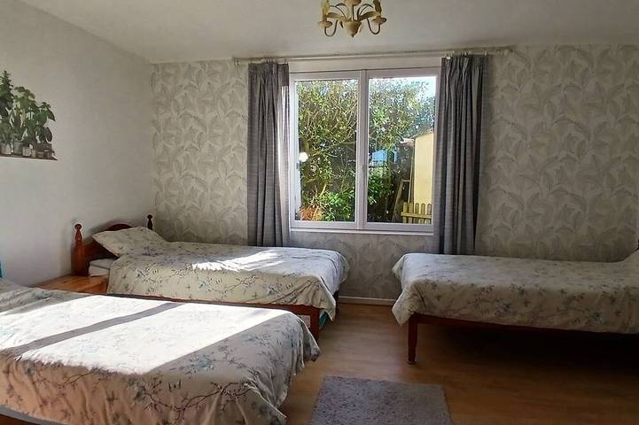 Heated pool,sleeps 5 PuyduFou.Country setting. in Saint-Pierre-du-Chemin, Fontenay-le-Comte