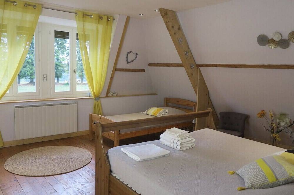 Encantadora casa normanda para 12 personas entre ciudad y campo in Barentin (Sena Marítimo), Región de Rouen