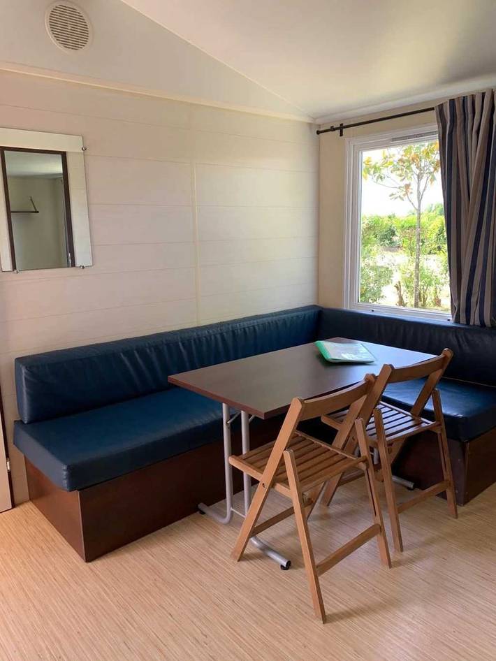 Mobil home pour 6 personnes, avec terrasse ainsi que piscine et sauna à Arvert - 4