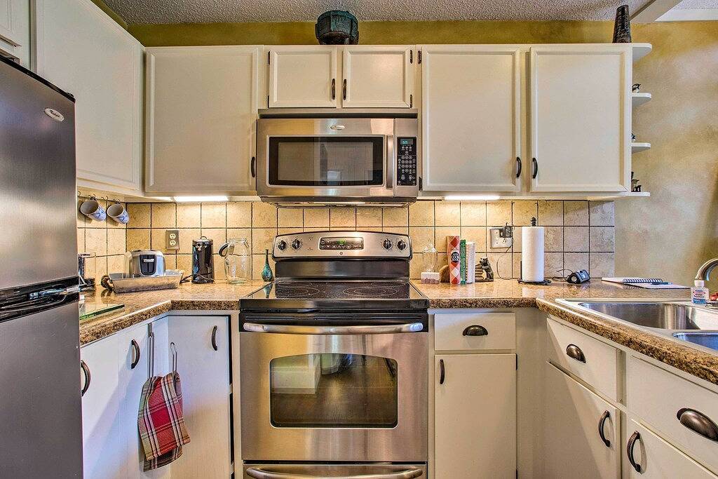 Ganze Wohnung, Mit einem Gatter geversehenes Keowee Keys-Haus mit Mtn-Ansicht u. Seezugang! in Lake Keowee