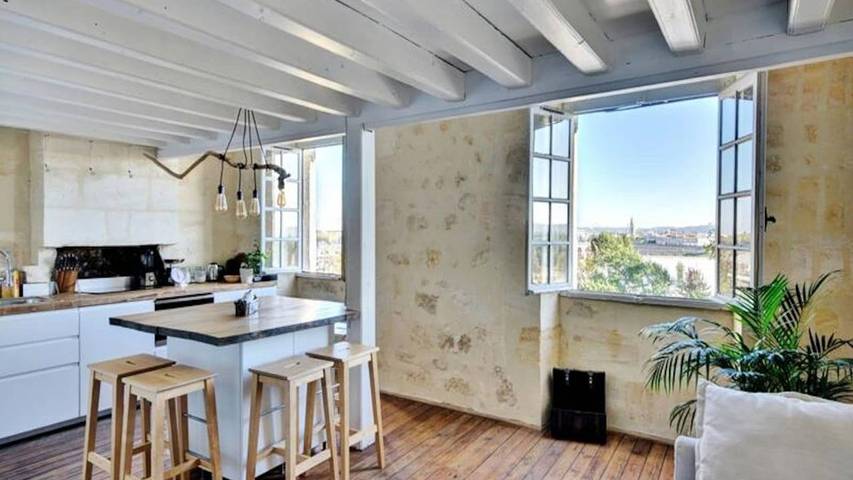 Vacation apartment for 7 people in Bordeaux